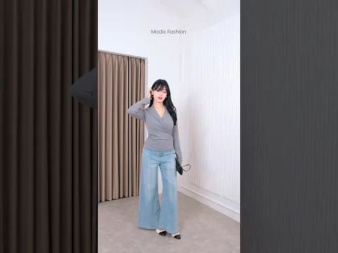 Koleksi top cantik buat hangout bareng bestie nih guys dari Modis Fashion