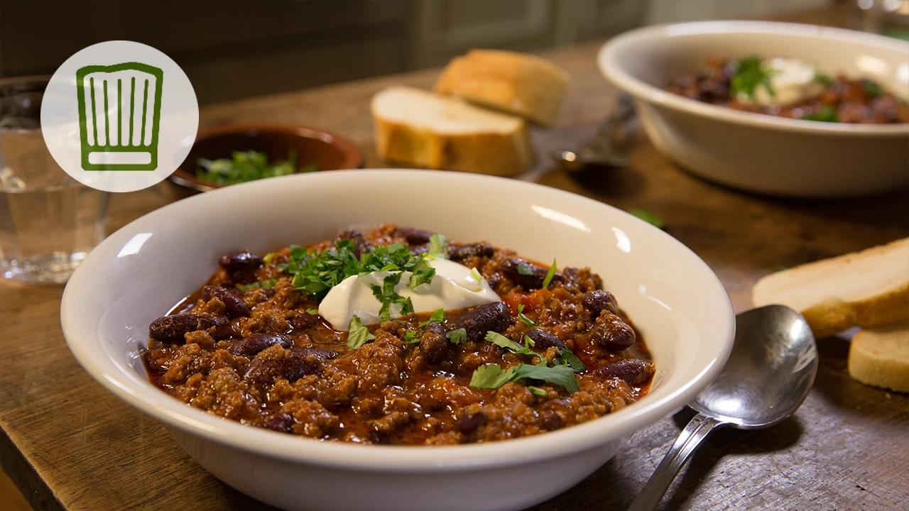 Chili con Carne. Orginal Rezept mit Malzbier, Kaffee und dunkler Schokolade!!!! __ Du findest mich a. 