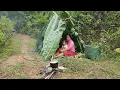 Download Lagu full video: how does a single mother live when her husband kicks her out of the house?