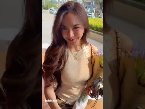 Terpesona banget kalau liat ibu senyum ❤️