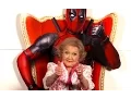 Video di DEADPOOL Promo Clip - Betty White Review (2016) Ryan Reynolds Marvel Movie HD