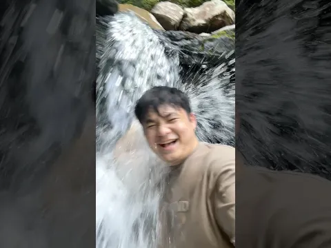 เล่นน้ำตกกันครับ #shorts #easyboy #memes #คลิปตลก #เที่ยวน้ำตก