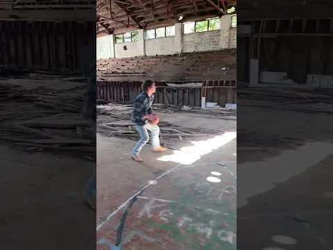 Abandoned Gym Hoops🏀