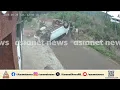 മലപ്പുറത്ത് കാർ തലകീഴായി മറിഞ്ഞ് അപകടം; കുട്ടികൾ അടക്കം 5 പേർക്ക് പരിക്ക് | Malappuram