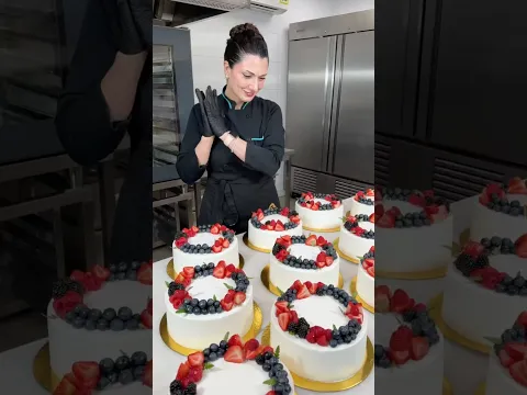كيكة الفيكتوريا خلف الكواليس .. victoria cake behind the scenes