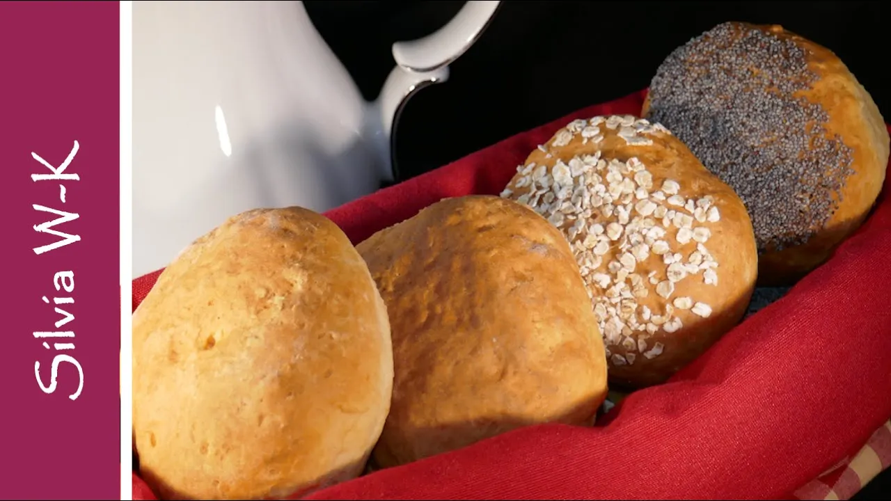 
          
          
          
            
            Brötchen mit Backpulver / ohne Hefe / Teigzubereitung nur paar Minuten / Quarkbrötchen
          
        . 