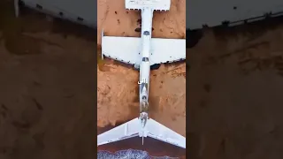 عندما صنع السوفييت وحش ا بحري ا أرعب البحرية الأمريكية  عندما صنع السوفييت وحش ا بحري ا أرعب البحرية الأمريكية