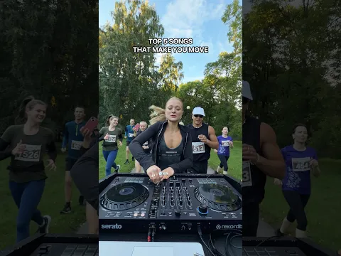their reactions when the beat drops 😳