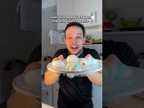 Comi microplastico fazendo marshmallow crocante #receitaviral #marshmallowcrochante