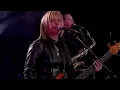 Download Lagu Suzi Quatro -  If you can't give me love LIVE | Donauinselfest 2001
