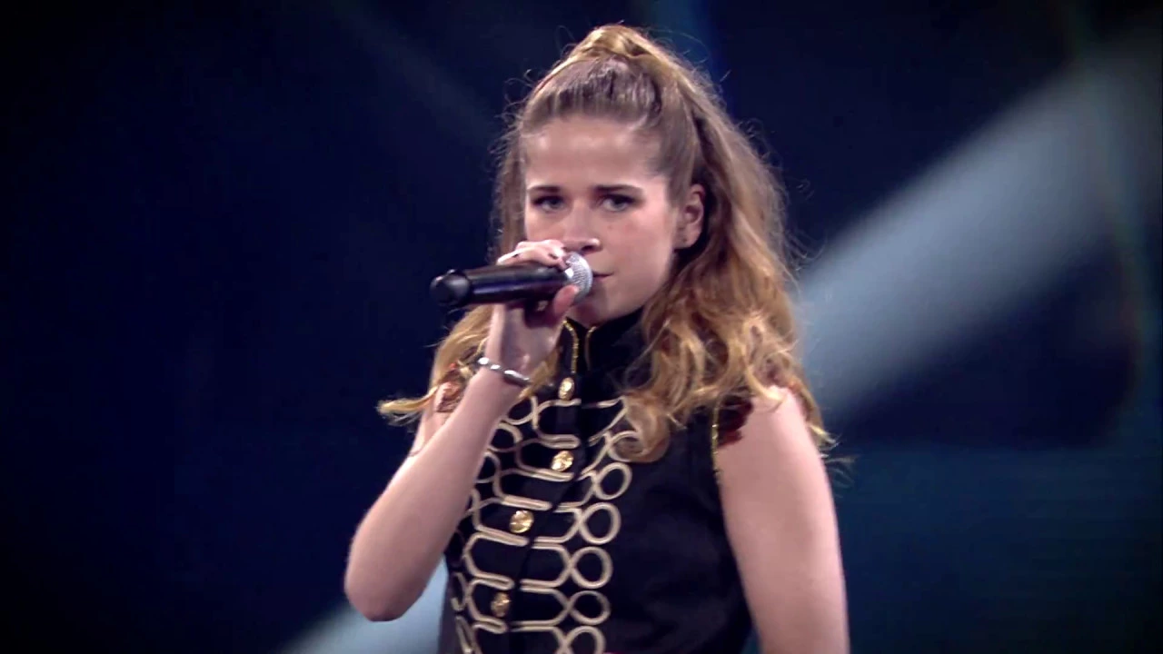 Koningin - 'Unstoppable' | The Masked Singer | VTM. 