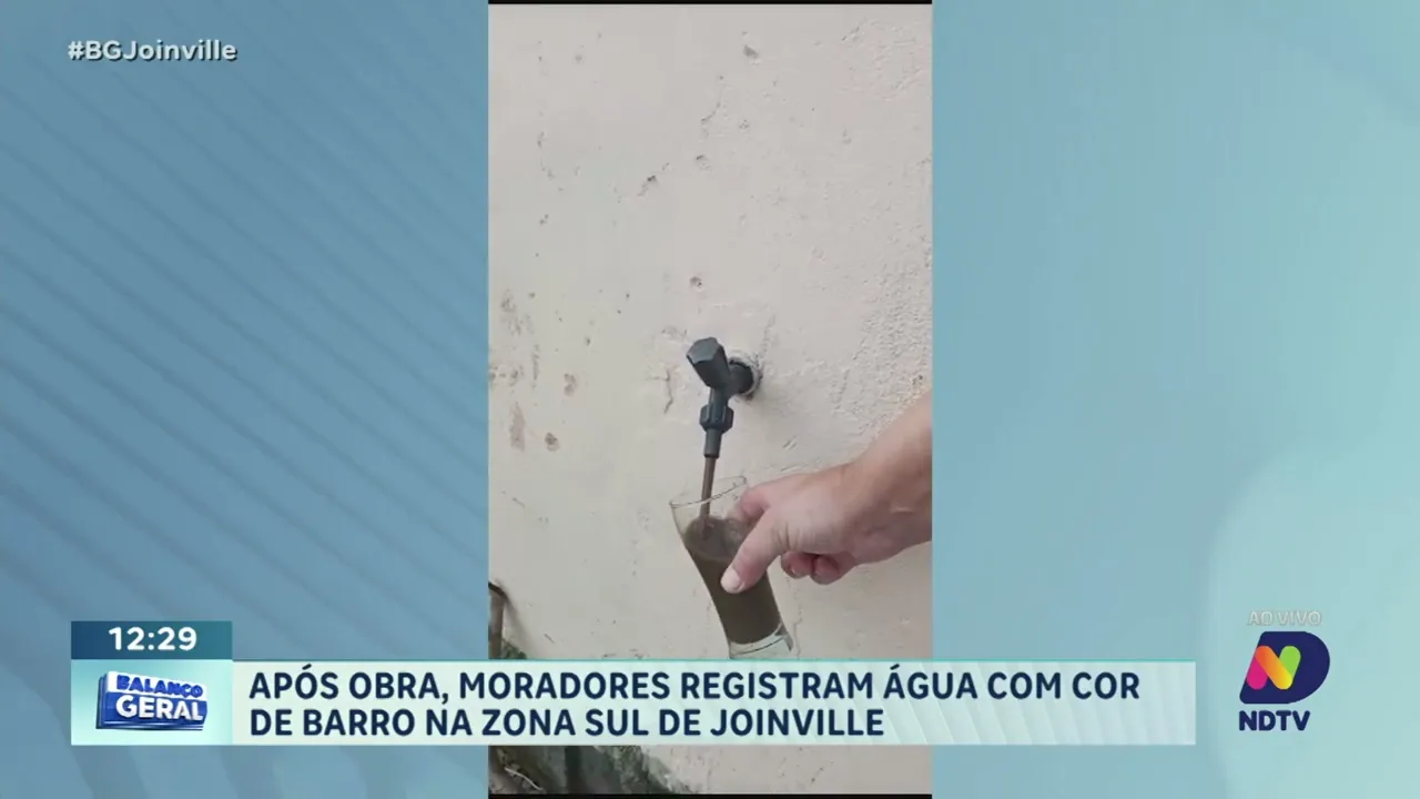 Após obra, moradores registram água com cor de barro na zona sul de Joinville