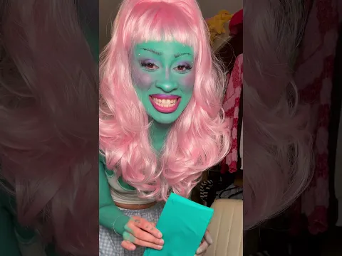 ALIEN HALLOWEEN COSTUME PT. 2