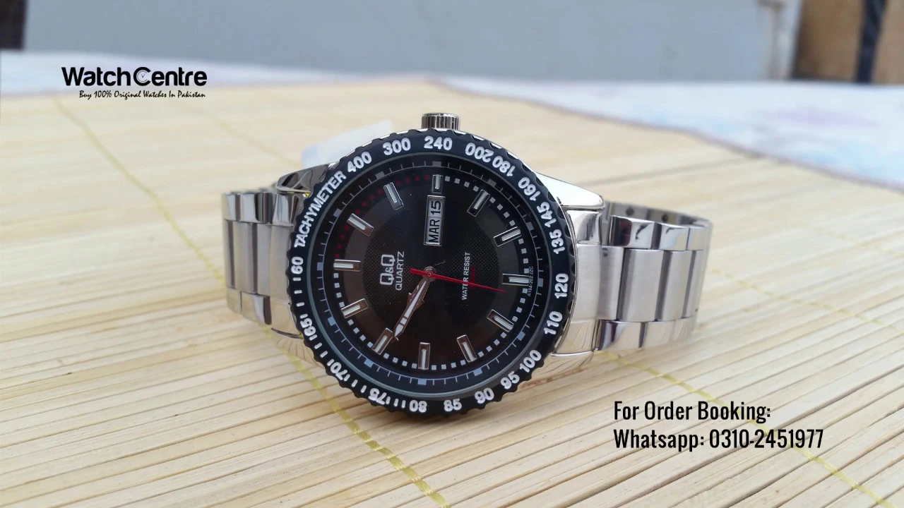 Q&Q A194-202 Men's Analog Wrist Watch with Retro Dial