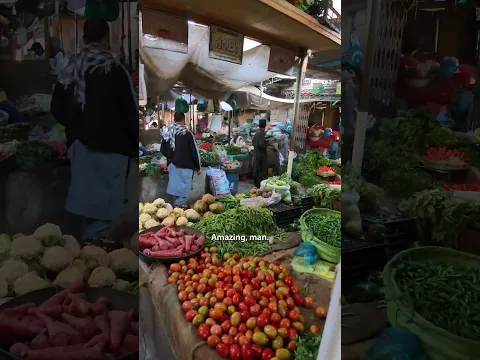 Inside A 100-Year-Old Tower Market! 🇵🇰
