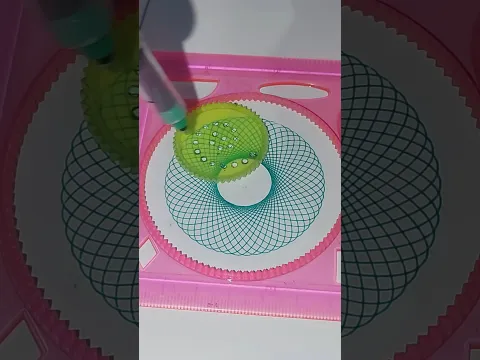 "Symmetrical Oval with Repetitive Connections" #spirographshr #asmr #satisfying #art #spirograph #vi