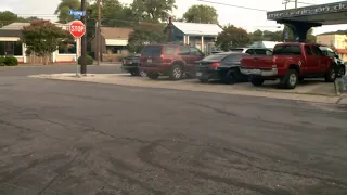 Man found dead under vehicle at San Antonio auto shop police say