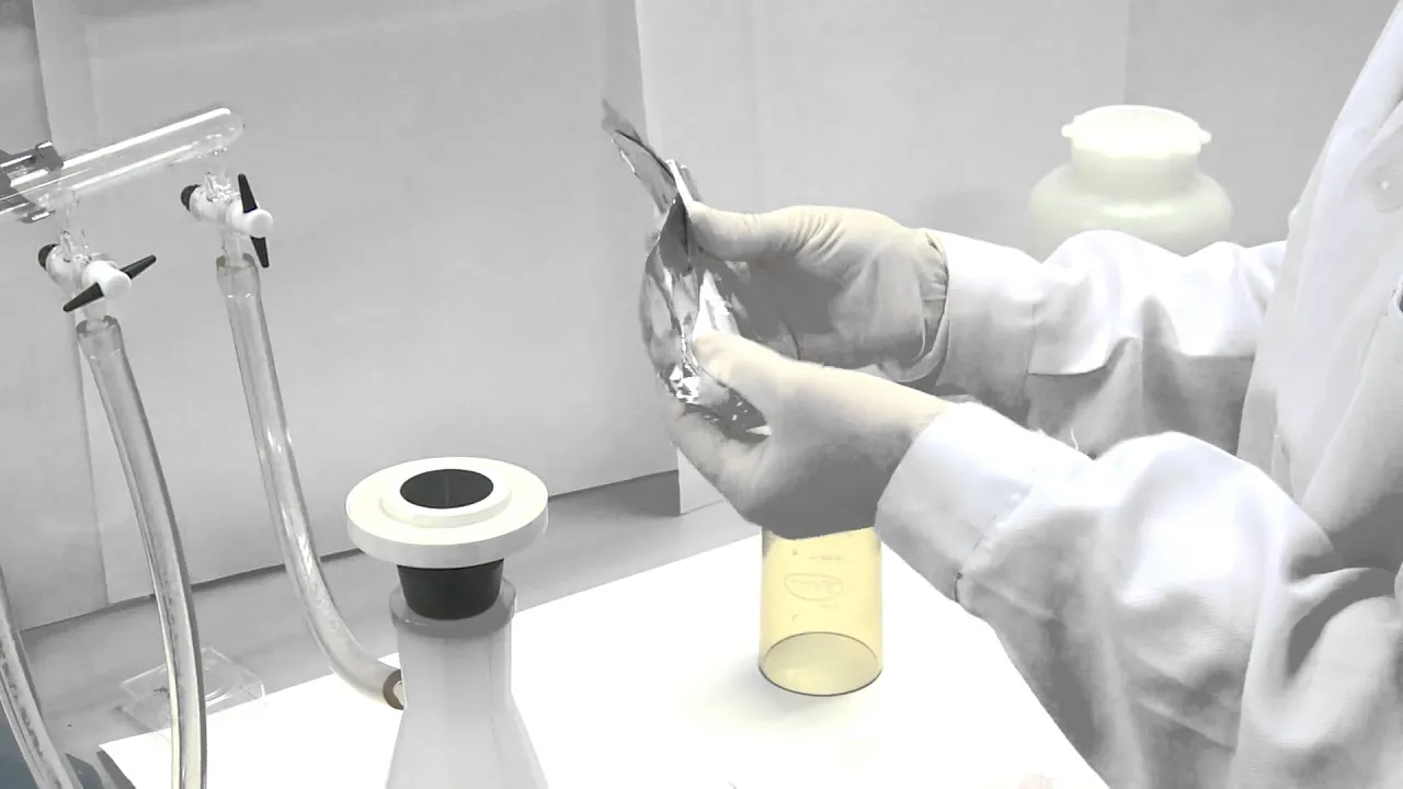 Determinación espectrofotométrica de clorofila: Método tricromático | | UPV