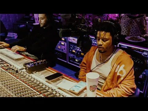 Video Thumbnail: Veeze - Signed a Napkin (Official Music Video)