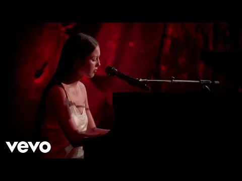 Download MP3 Olivia Rodrigo - drivers license in the Live Lounge