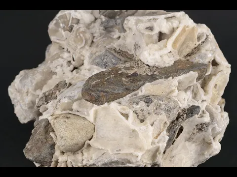 岐阜県揖斐川町産 さざれ石 1.9kg｜国産天然石 通販 キラリ石