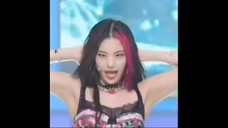 انا بتحدى كل الاعمار من السبعه حتى التسعين YEJI 