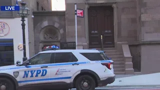 Man charged with hate crime after assault damage at NYC synagogue s