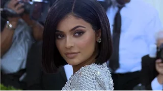 MET Gala 2016 Red Carpet Arrivals - A Glimpse Into the Future of Fashion