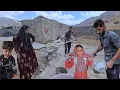 Download Lagu A Joyful Rainy Day with Ali's Nomadic Family: From Rain to Building a Home💧⛈️🌦