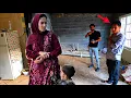 Download Lagu Heartwarming Unity: Young Men Help Shahla Prepare Her Home for Winter 🏔️💙🪵”