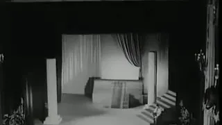 مقطع رائع جدا من أغنية قولي حاجة للعندليب 