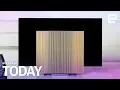 De prachtige OLED-tv van Bang \u0026 Olufsen heeft opvouwbare luidsprekervleugels | Engadget Today