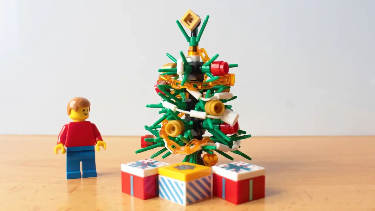 LEGO Brick Christmas Tree How To Tutorial. 