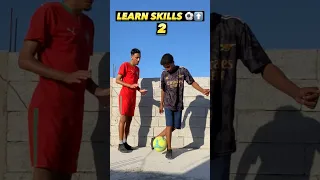 تعلم مهارة استعراضية لرفع كرة القدم LEARN SKILLS  تعلم مهارة استعراضية لرفع كرة القدم LEARN SKILLS