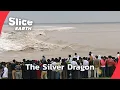 Download Lagu The Deadly River Wave That Strikes in China Every Year | SLICE EARTH | FULL DOC