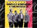 Download Lagu WHO'S LOVING YOU- SMOKEY ROBINSON \u0026 THE MIRACLES (HENZ OLDIES)