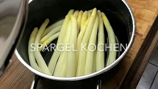 Passend zur Spargelzeit zeige ich euch heute unser Familienrezept für eine feine Spargelsuppe. Sie i. 