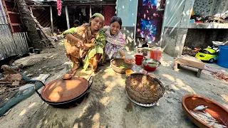 শশুর বাড়িতে যাওয়ার আগে আনিকা রান্না বান্না শিখে নিচ্ছে
