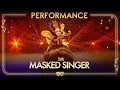 Download Lagu Queen Bee Performs: 'Someone You Loved' By Lewis Capaldi | Season 1 Final! | The Masked Singer UK