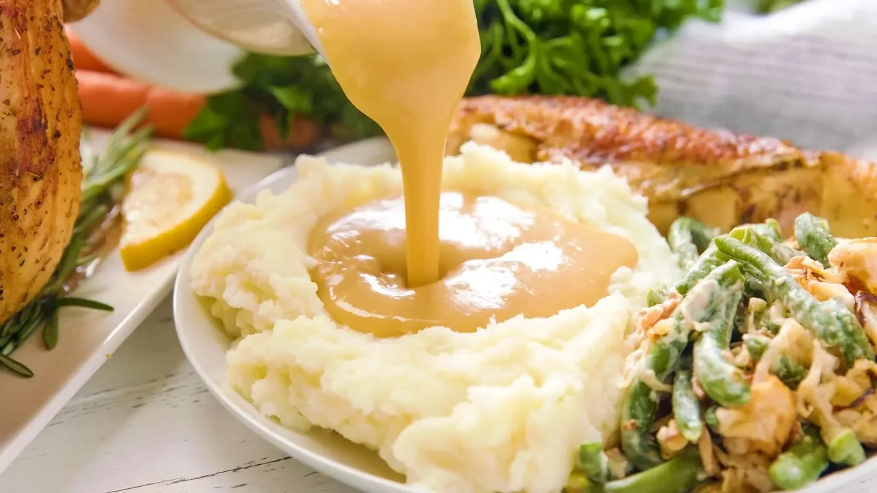 Ultimate Guide: How to Make Gravy