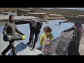 Download Lagu The former master comes to Tayyiba aid.Gluing bitumen sheets onto the roof