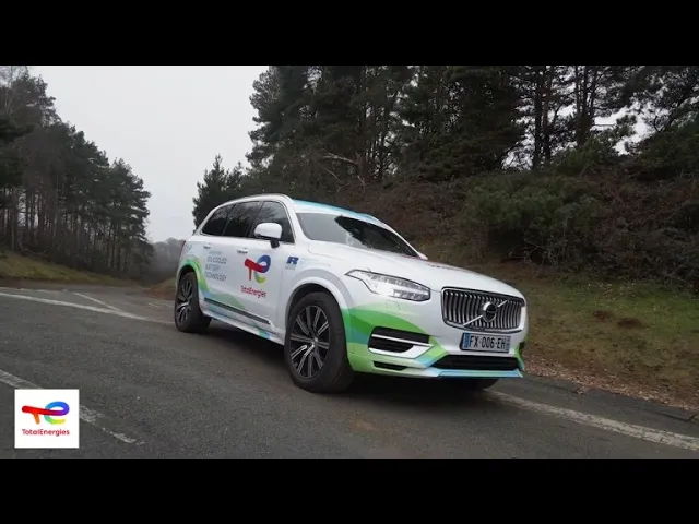 Unlocking the Power of Immersion Cooling with the TotalEnergies Lubrifiants Phosphor Project : Youtube video player