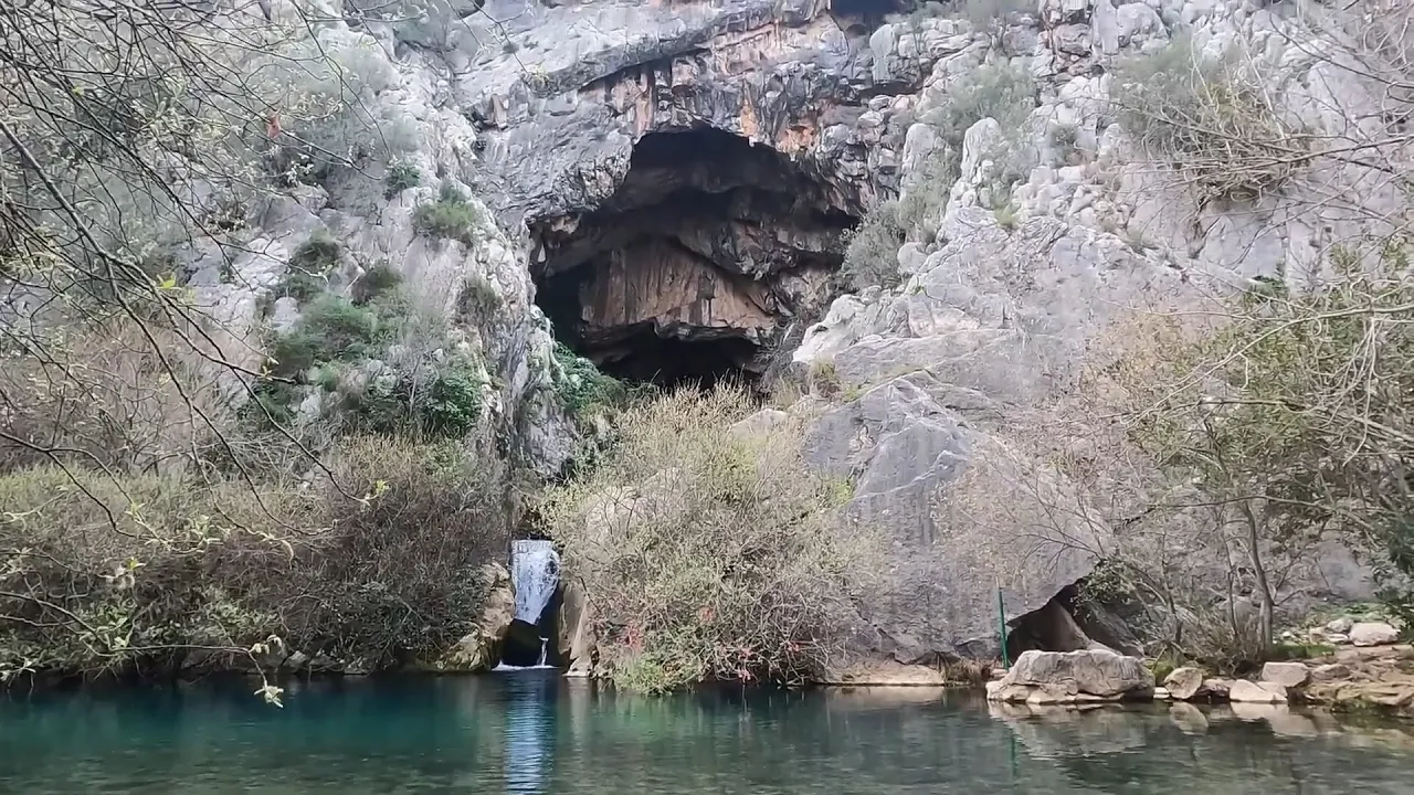 Ruta Cueva del Gato y Fiesta de la Chacina en Benaoján