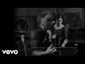 Download Lagu Sharon Van Etten \u0026 The Attachment Theory - Idiot Box (Official Video)