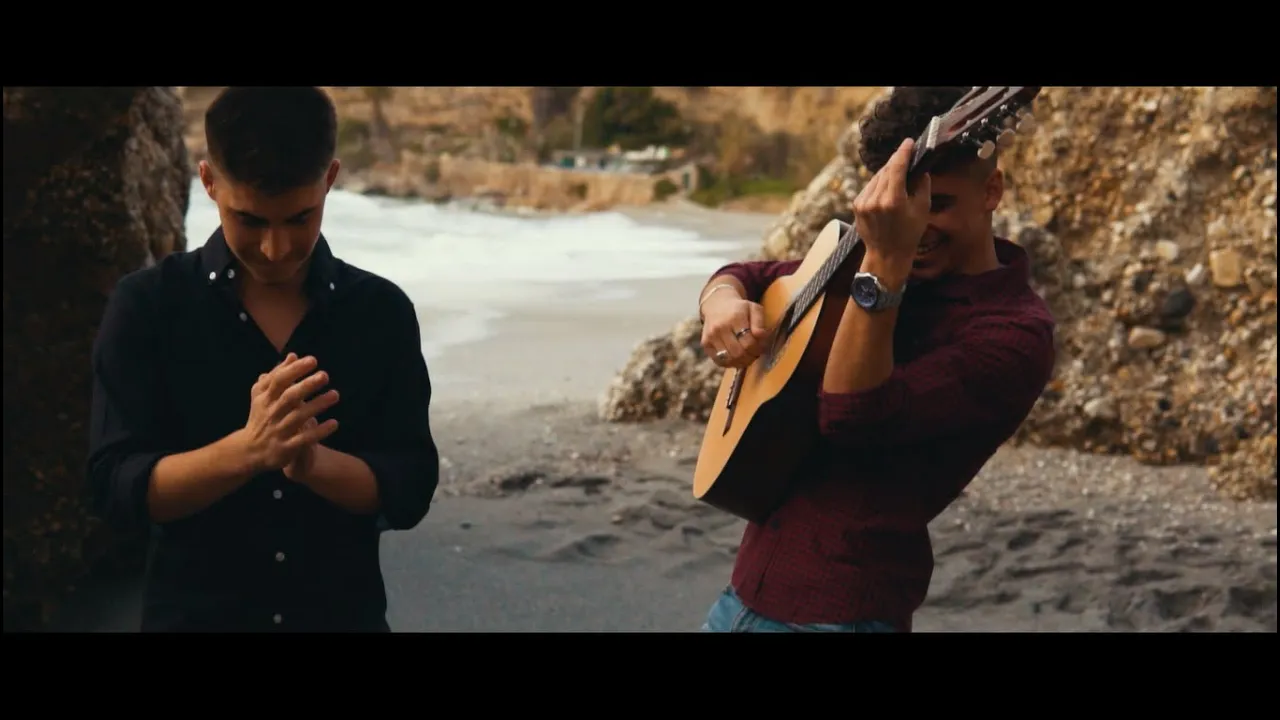 Fondo Flamenco - Ojalá Pudiera Ir (Kike & Manu Cover) Fondo Flamenco - Ojalá Pudiera Ir (Kike & Manu Cover)