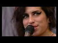Lagu Amy Winehouse - You know I'm no good - Glastonbury 2007 Pyramid stage.
