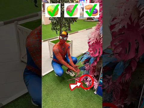 УКРАДУТ ЛИ МОИ СЛАЙМ ПЕЛЬМЕШЬКИ В ДИСНЕЙЛЕНДЕ⁉️😱