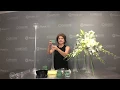 How-to make an Eiffel Tower flower centerpiece