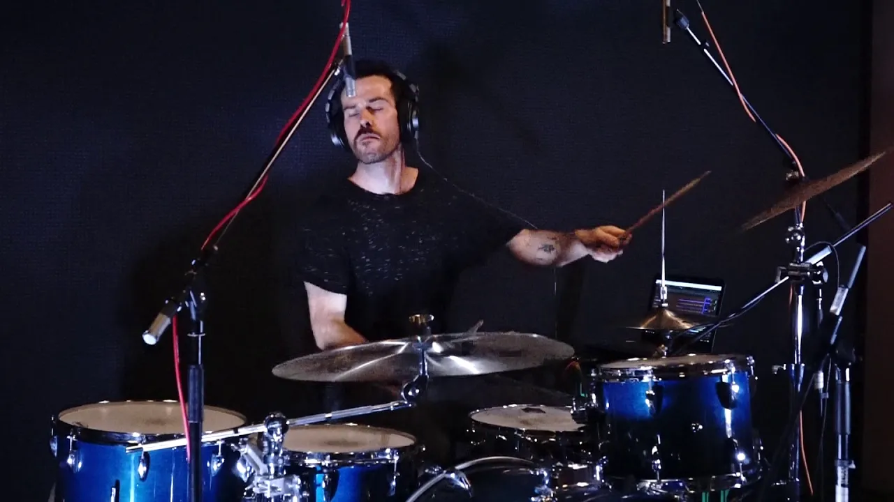 War Pigs - Black Sabbath - Drum Cover War Pigs - Black Sabbath - Drum Cover