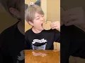 Download Lagu EAT A CARDBOARD BULB！#asmr